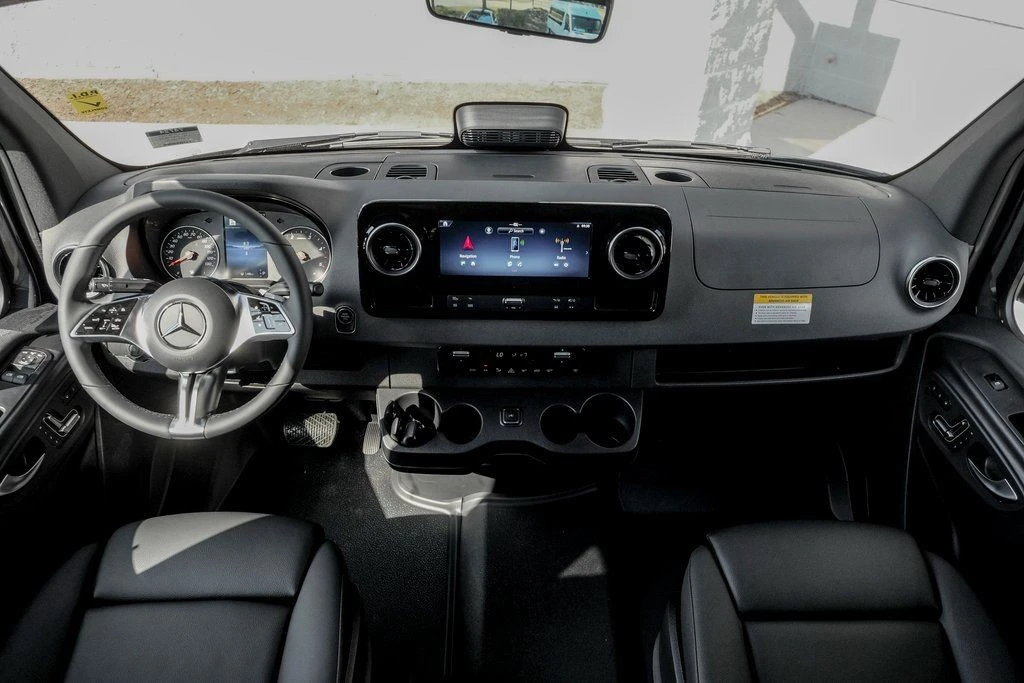 2025 Mercedes-Benz VS30 Sprinter - Image 20 of 21