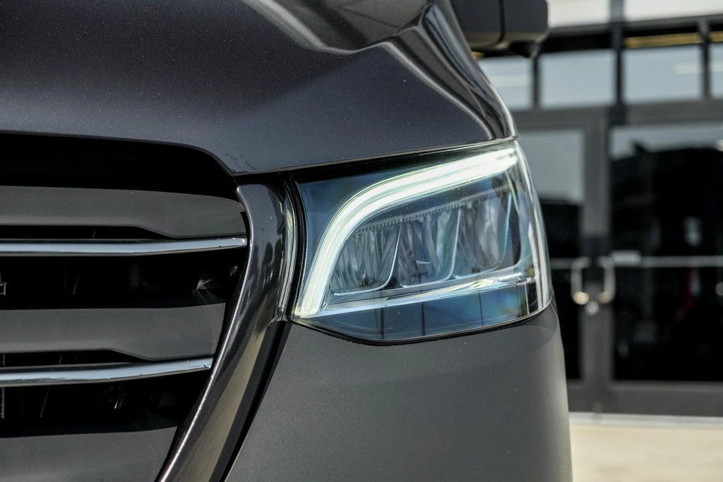 2025 Mercedes-Benz VS30 Sprinter - Image 6 of 21
