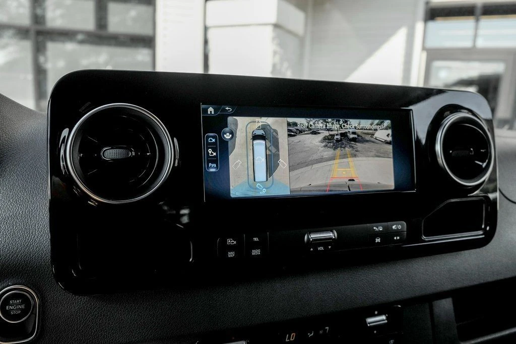 2025 Mercedes-Benz VS30 Sprinter - Image 15 of 21