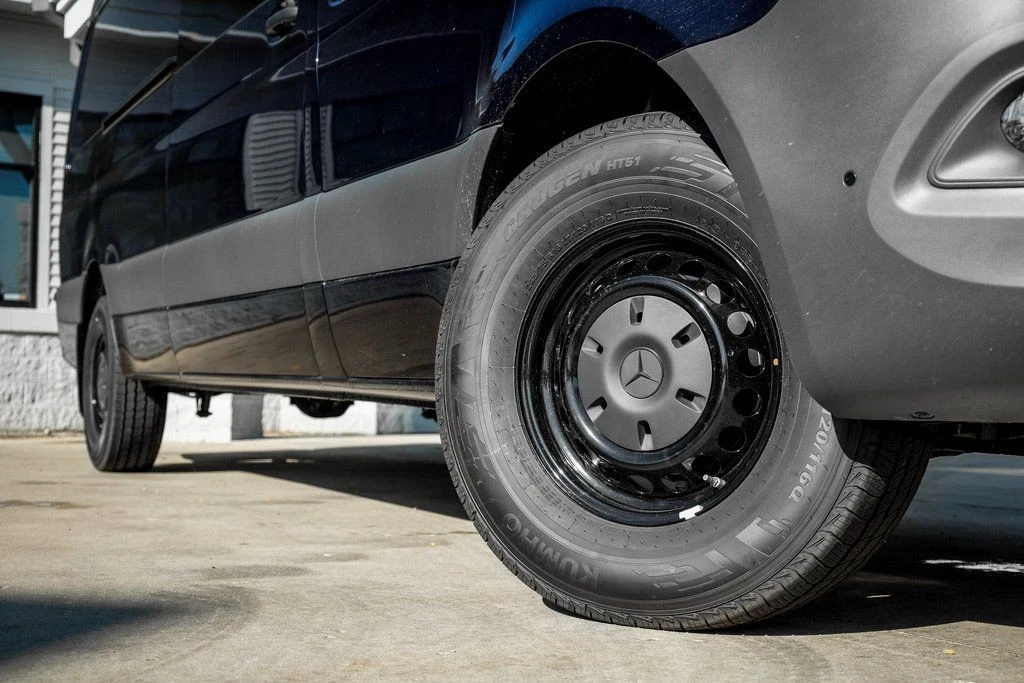 2025 Mercedes-Benz VS30 Sprinter - Image 7 of 21