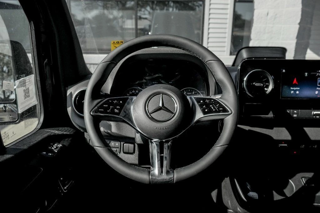 2025 Mercedes-Benz VS30 Sprinter - Image 19 of 21