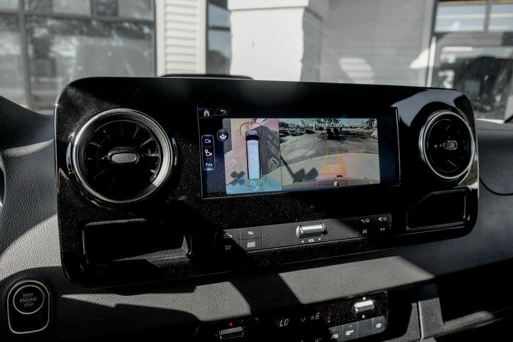2025 Mercedes-Benz VS30 Sprinter - Image 16 of 21