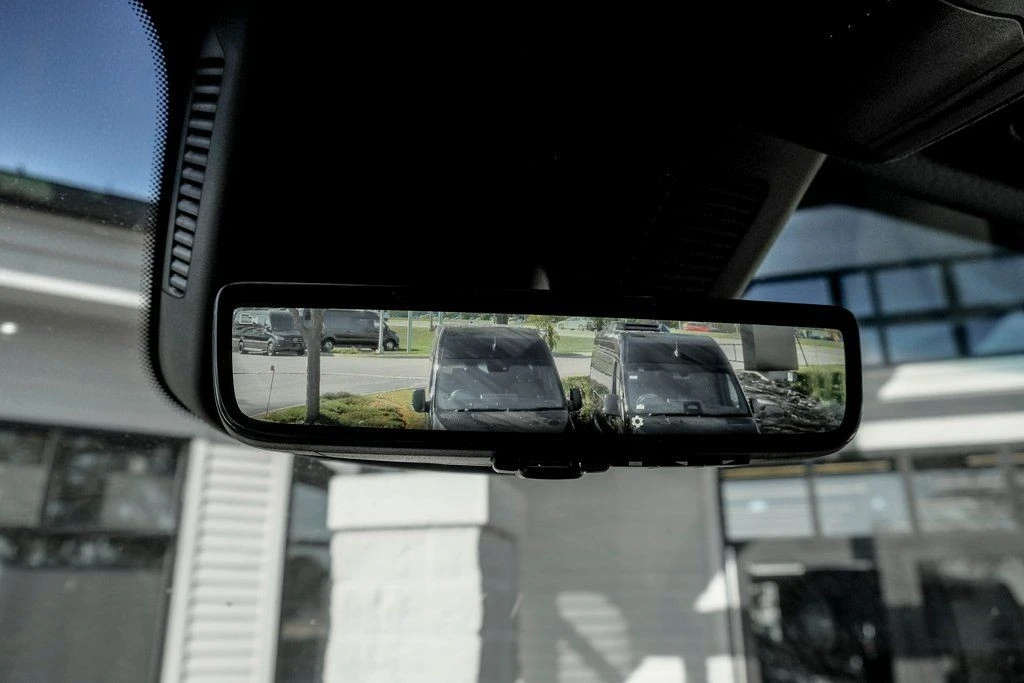 2025 Mercedes-Benz VS30 Sprinter - Image 18 of 21