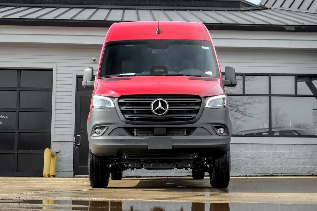 2025 Mercedes-Benz VS30 Sprinter - Image 6 of 12