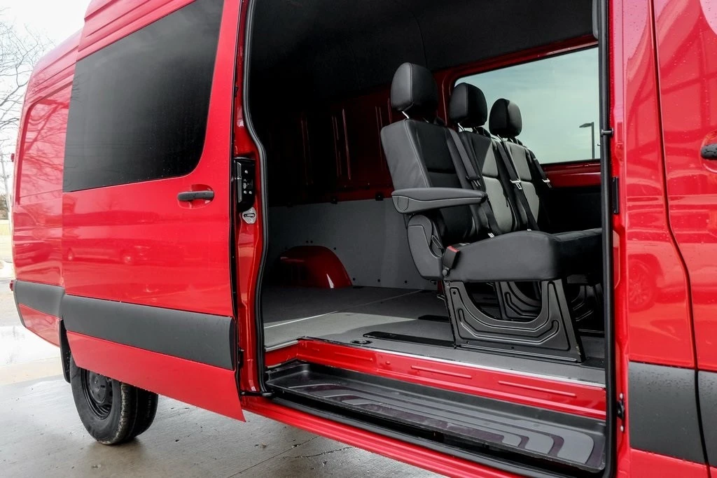 2025 Mercedes-Benz VS30 Sprinter - Image 11 of 12