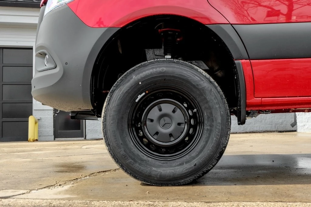 2025 Mercedes-Benz VS30 Sprinter - Image 5 of 12