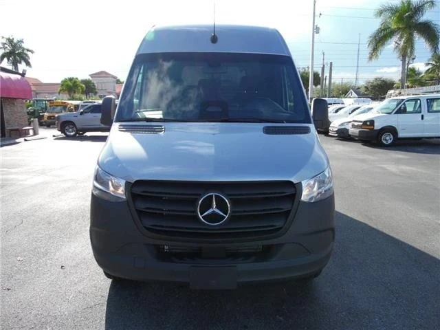2025 Mercedes-Benz VS30 Sprinter - Image 2 of 21