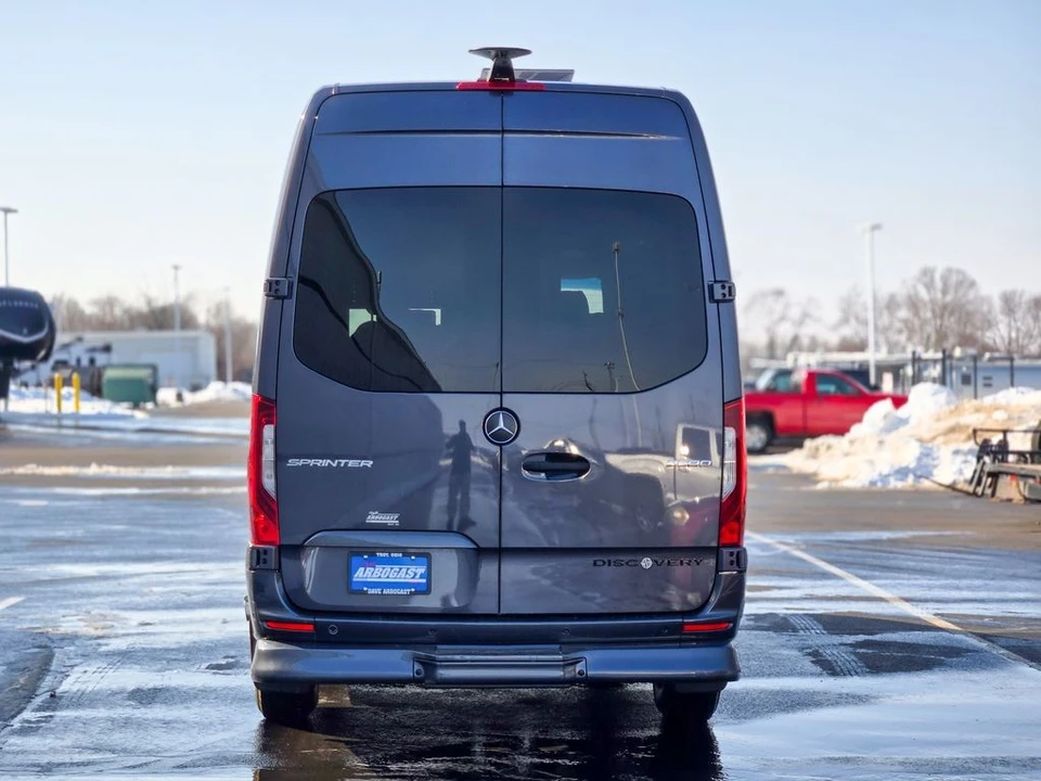 2025 Mercedes-Benz VS30 Sprinter - Image 18 of 21