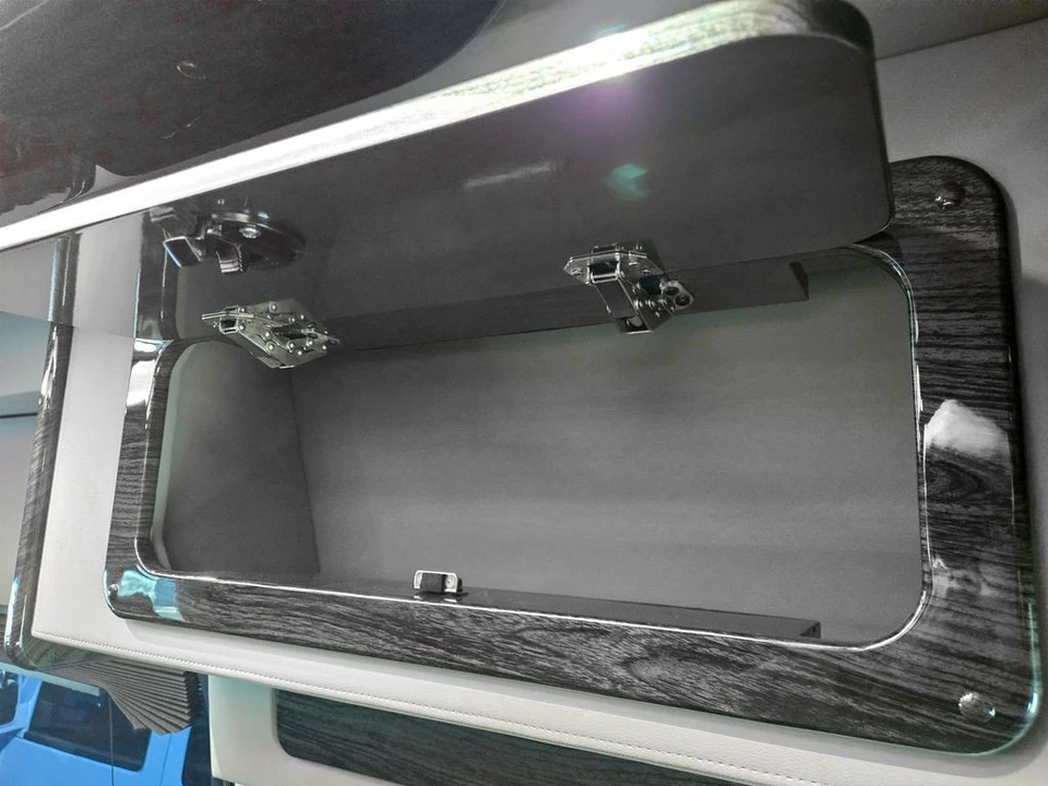 2025 Mercedes-Benz VS30 Sprinter - Image 12 of 21