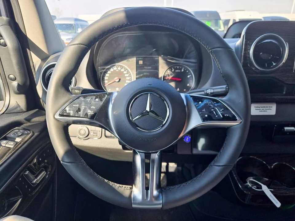 2025 Mercedes-Benz VS30 Sprinter - Image 21 of 21
