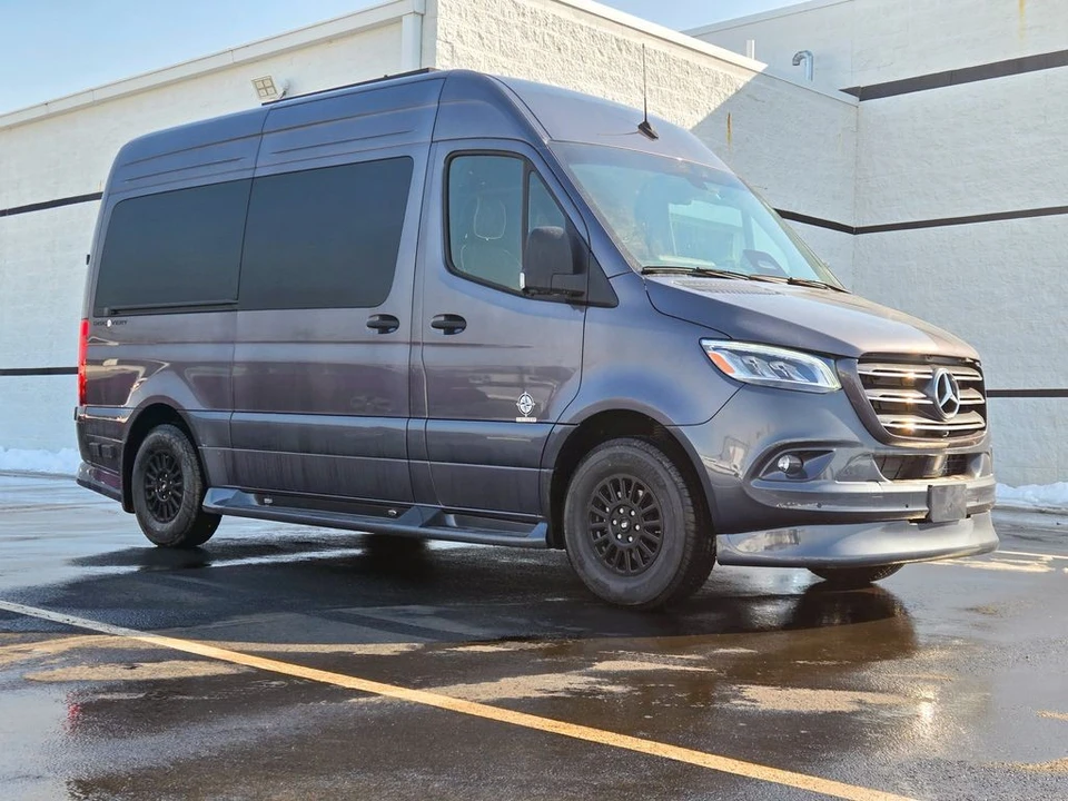 2025 Mercedes-Benz VS30 Sprinter - Image 3 of 21