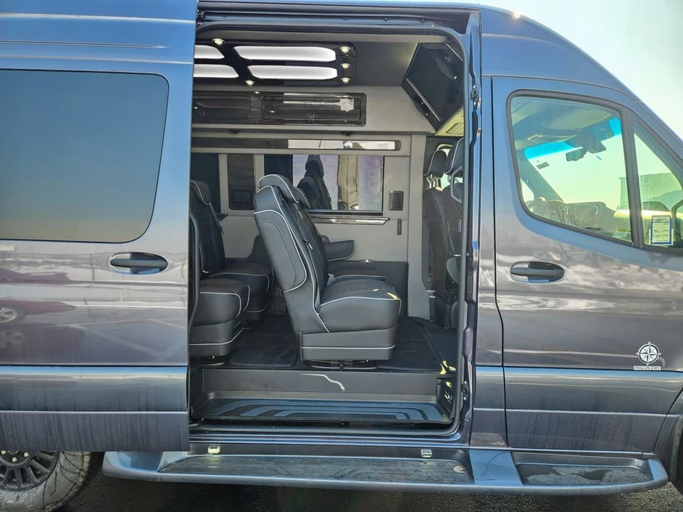2025 Mercedes-Benz VS30 Sprinter - Image 16 of 21