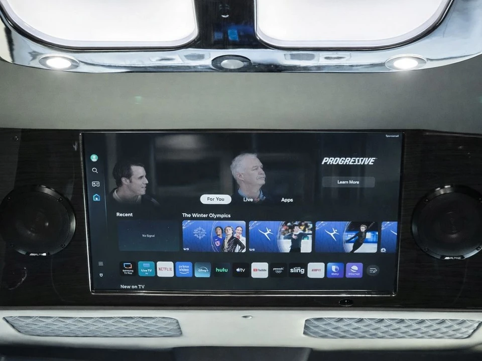 2025 Mercedes-Benz VS30 Sprinter - Image 7 of 12