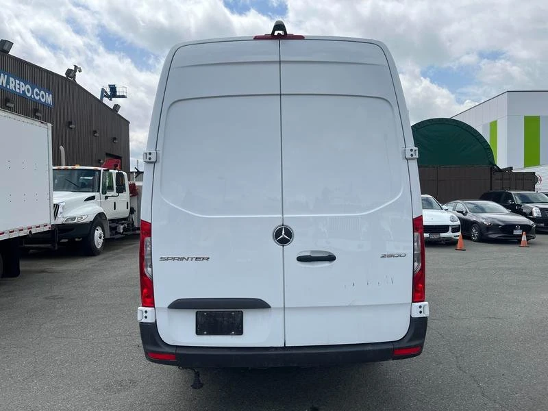 2025 Mercedes-Benz VS30 Sprinter - Image 3 of 20