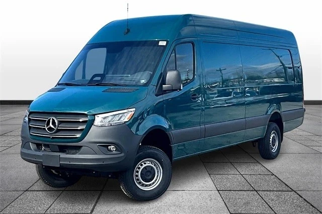 2025 Mercedes-Benz VS30 Sprinter - Image 2 of 18