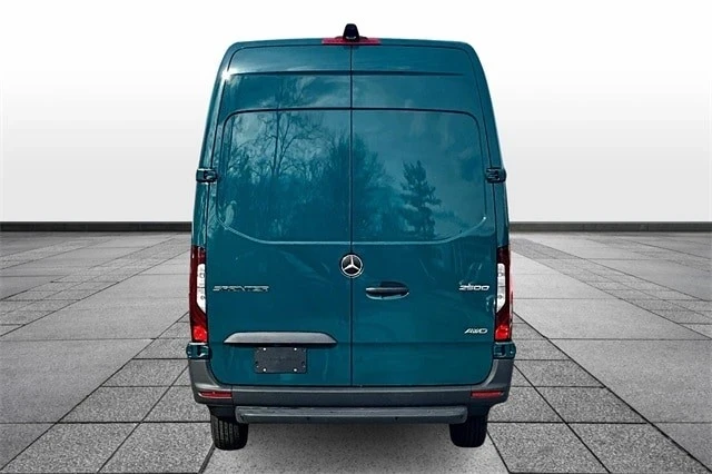 2025 Mercedes-Benz VS30 Sprinter - Image 5 of 18