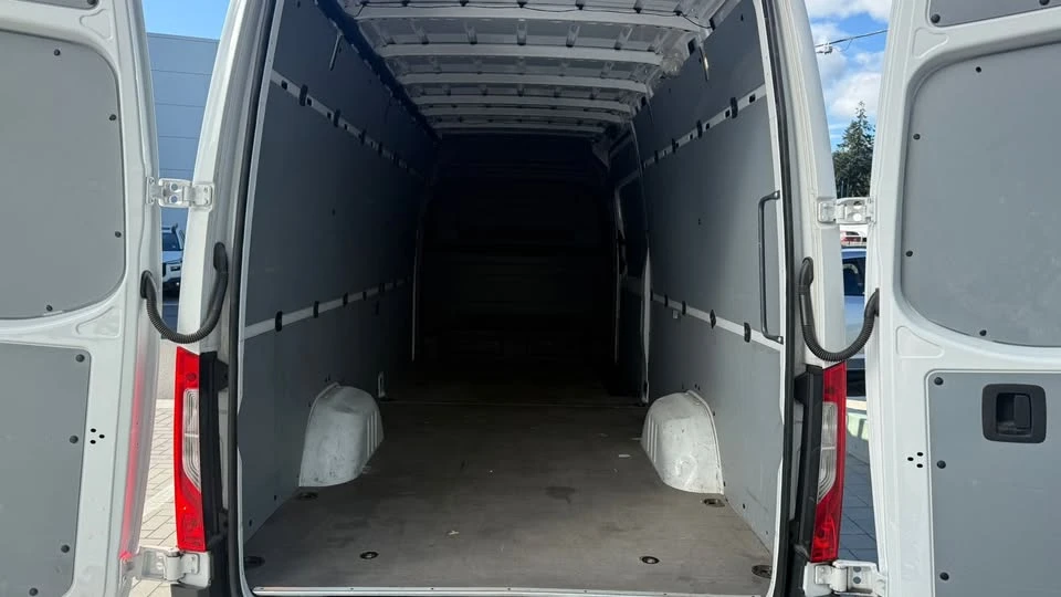 2025 Mercedes-Benz VS30 Sprinter - Image 5 of 5