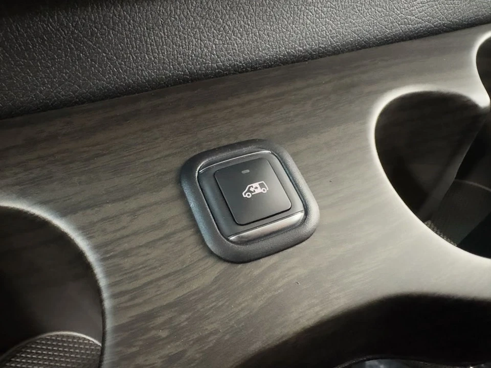 2025 Mercedes-Benz VS30 Sprinter - Image 15 of 21
