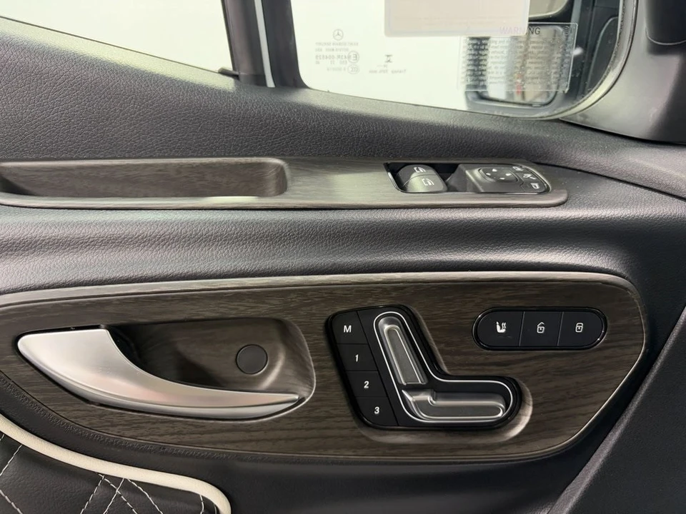 2025 Mercedes-Benz VS30 Sprinter - Image 7 of 21