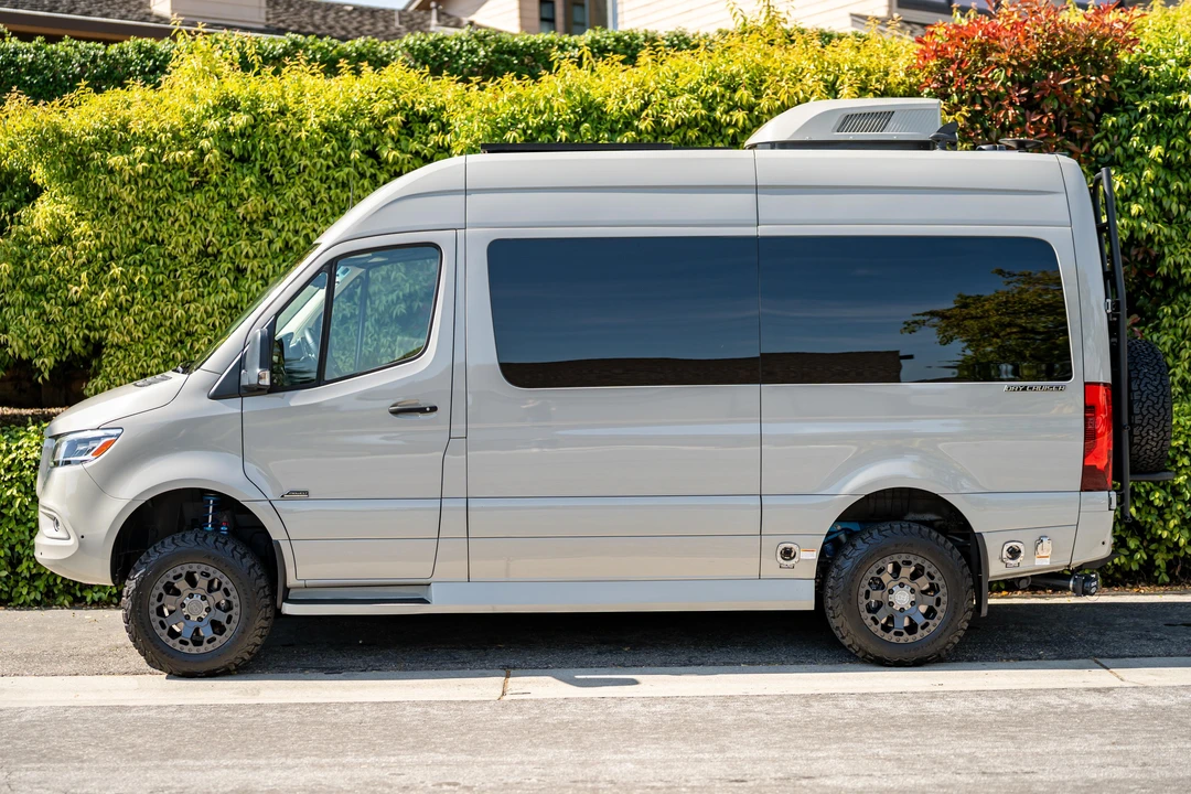2023 Mercedes-Benz VS30 Sprinter - Image 6 of 31