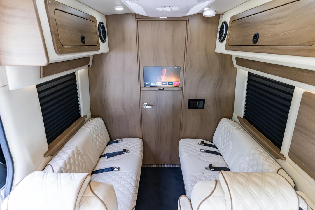 2023 Mercedes-Benz VS30 Sprinter - Image 25 of 31