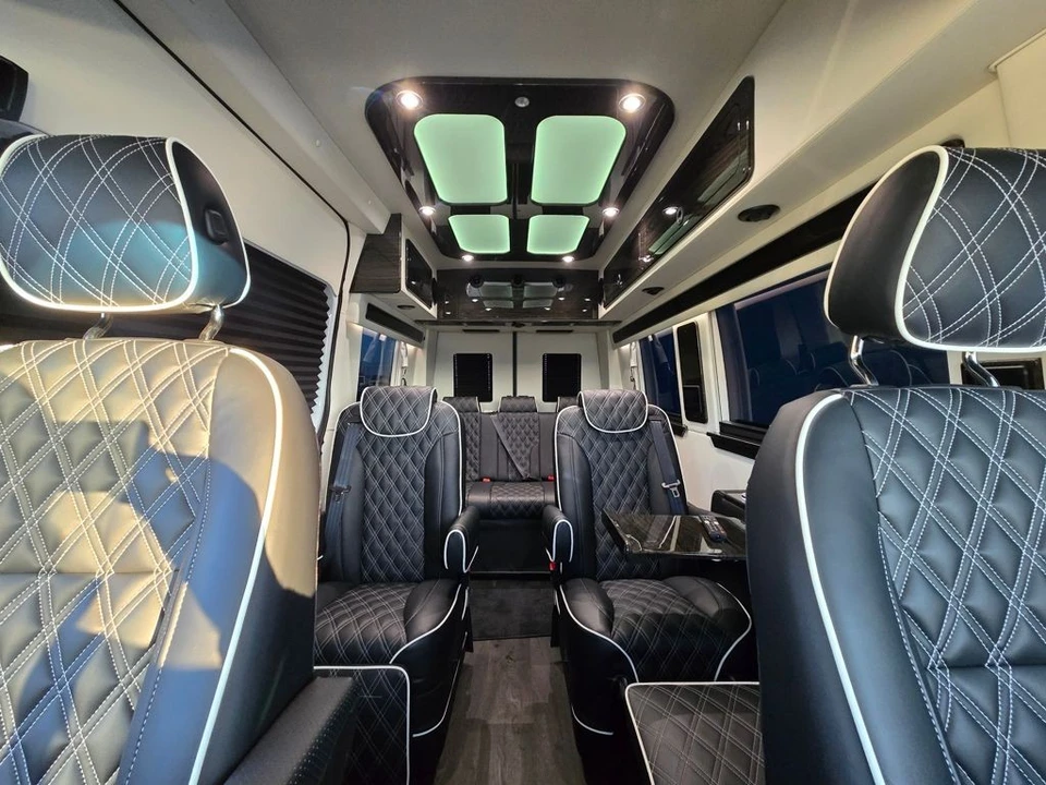 2025 Mercedes-Benz VS30 Sprinter - Image 2 of 21