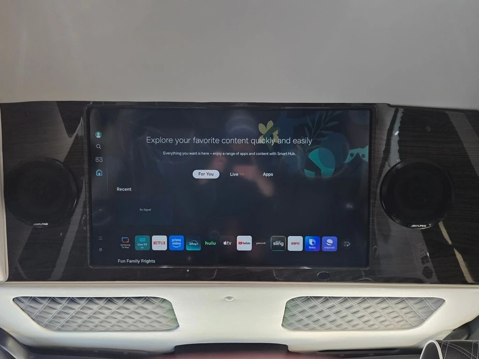 2025 Mercedes-Benz VS30 Sprinter - Image 4 of 21