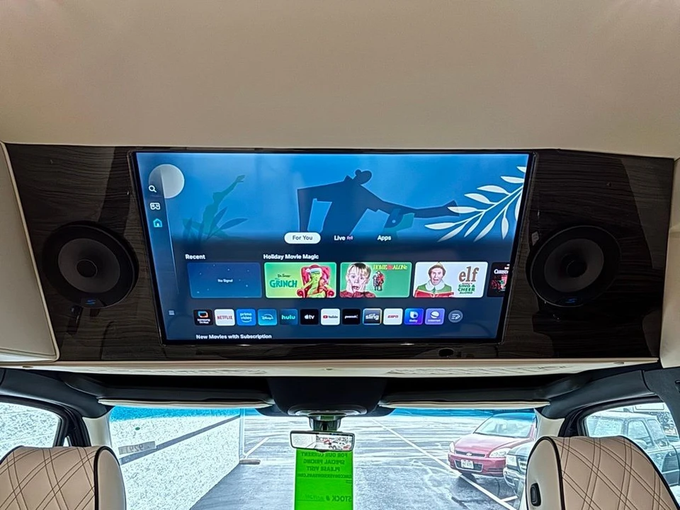 2025 Mercedes-Benz VS30 Sprinter - Image 4 of 21