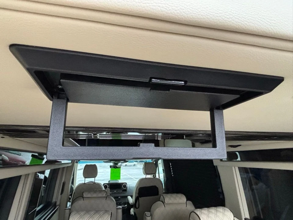 2025 Mercedes-Benz VS30 Sprinter - Image 12 of 21