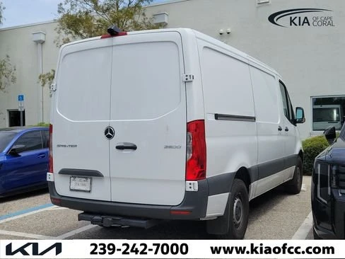 2025 Mercedes-Benz VS30 Sprinter - Image 7 of 11