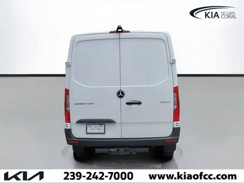 2025 Mercedes-Benz VS30 Sprinter - Image 3 of 11
