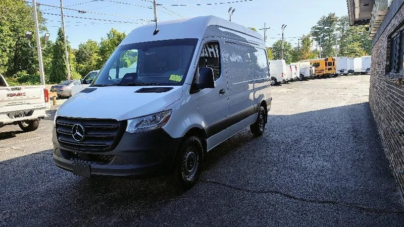 2025 Mercedes-Benz VS30 Sprinter - Image 15 of 20
