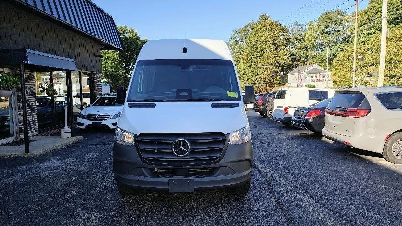 2025 Mercedes-Benz VS30 Sprinter - Image 16 of 20