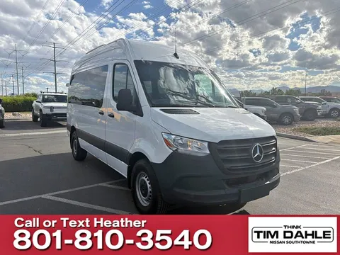 2025 Mercedes-Benz Sprinter 2500 Passenger 144 WB