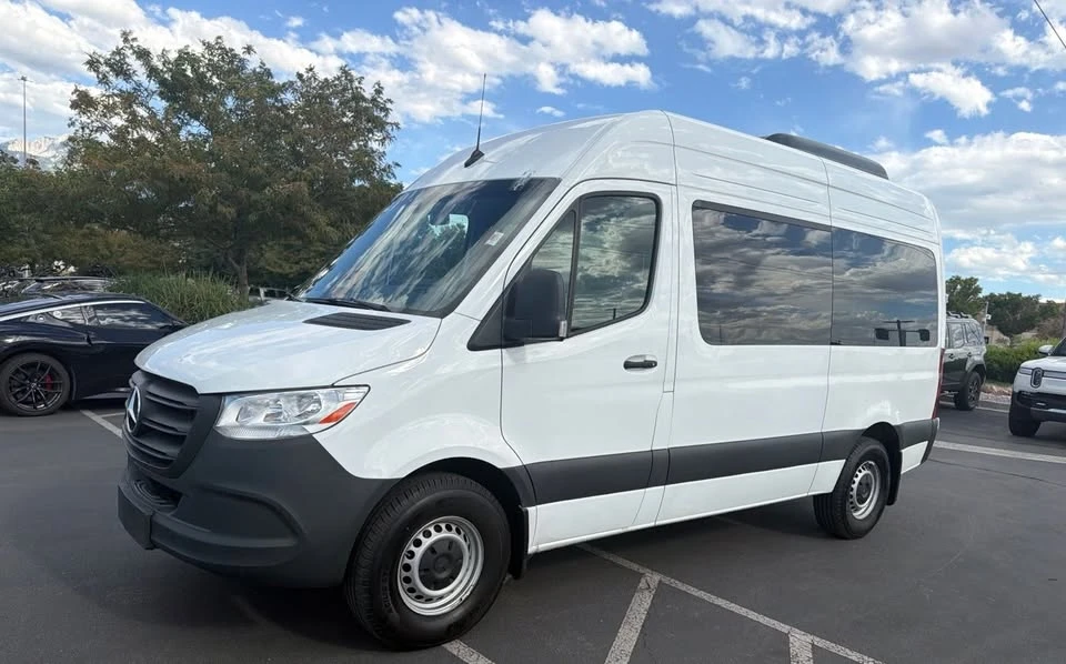 2025 Mercedes-Benz VS30 Sprinter - Image 7 of 10