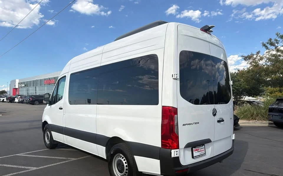 2025 Mercedes-Benz VS30 Sprinter - Image 5 of 10