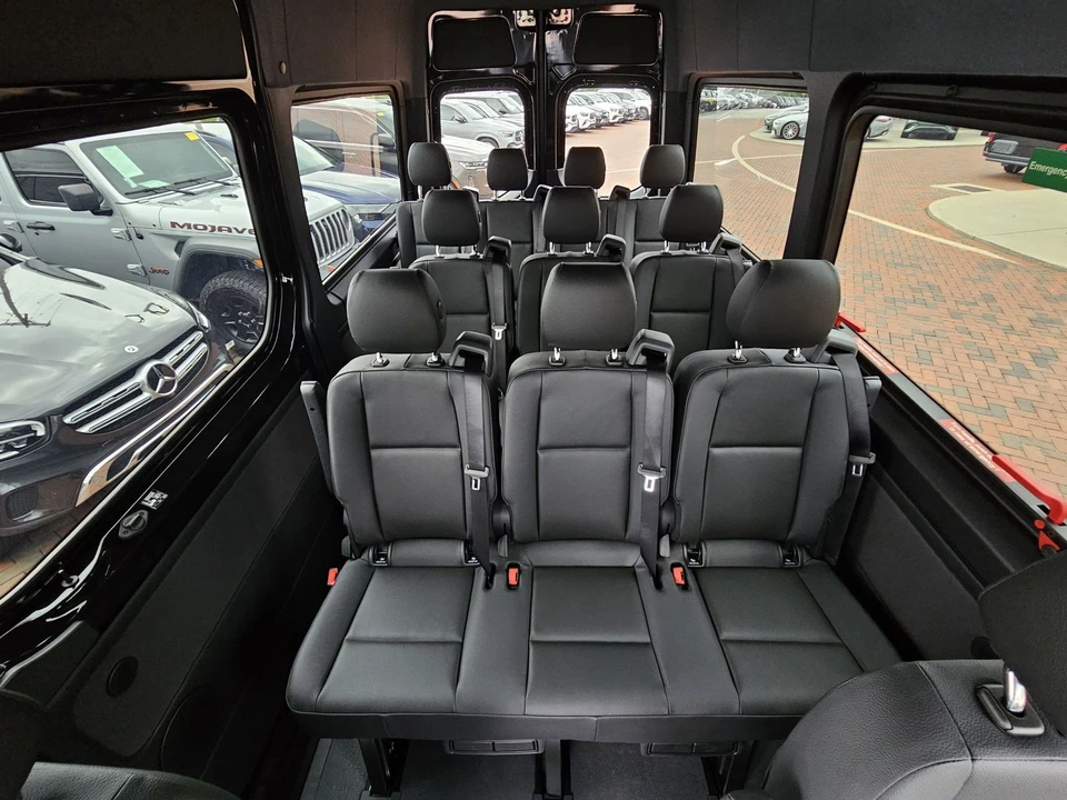 2025 Mercedes-Benz VS30 Sprinter - Image 2 of 12