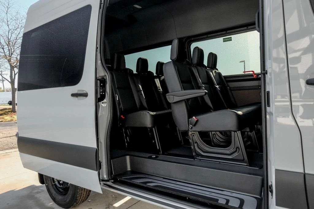 2025 Mercedes-Benz VS30 Sprinter - Image 11 of 12