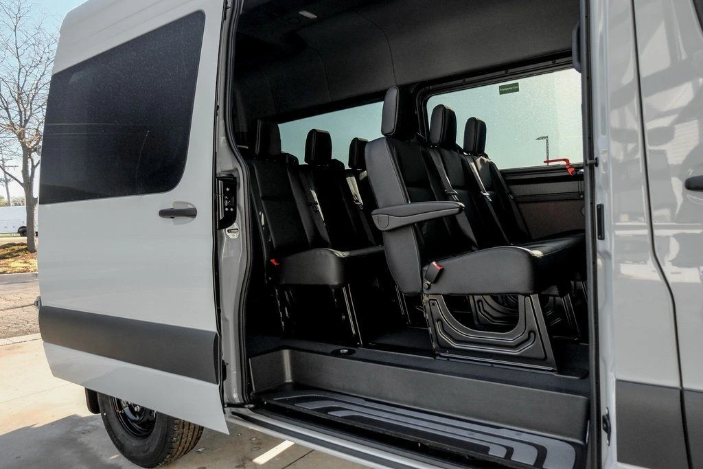 2025 Mercedes-Benz VS30 Sprinter - Image 11 of 12