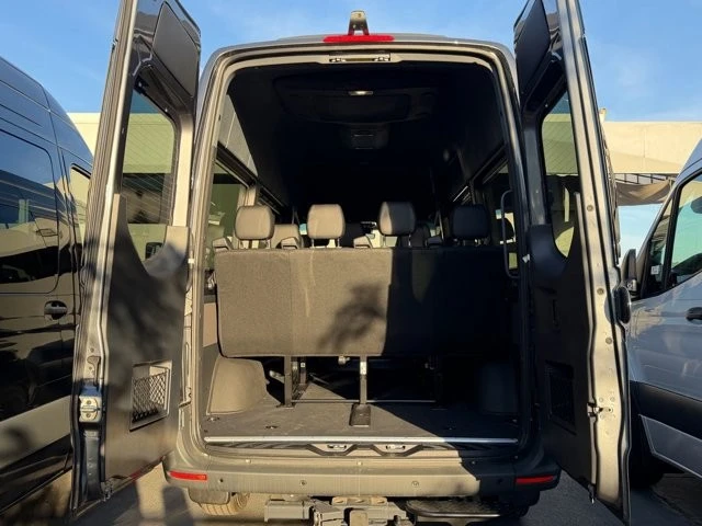 2025 Mercedes-Benz VS30 Sprinter - Image 6 of 12