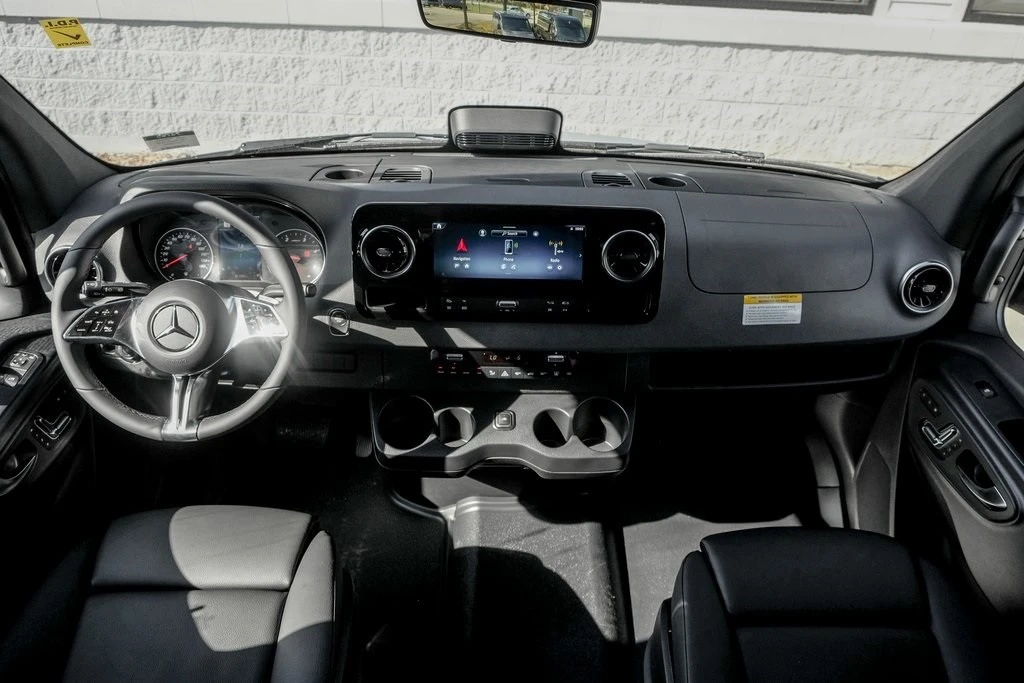 2025 Mercedes-Benz VS30 Sprinter - Image 20 of 21