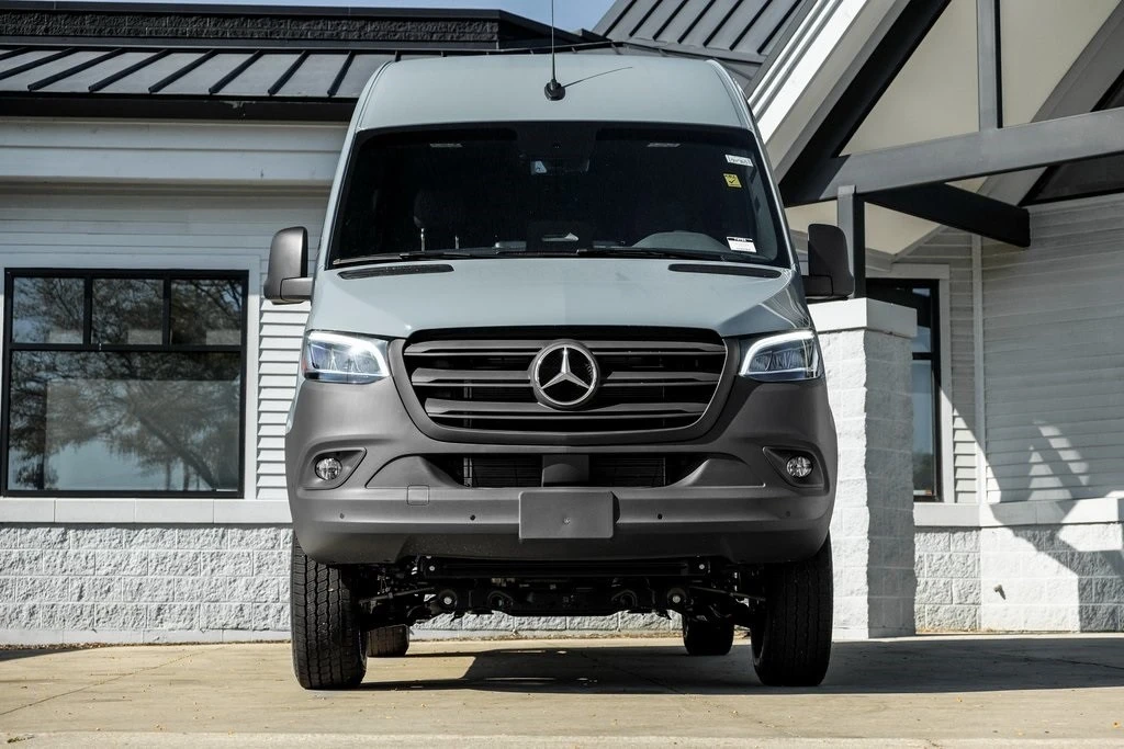 2025 Mercedes-Benz VS30 Sprinter - Image 5 of 21