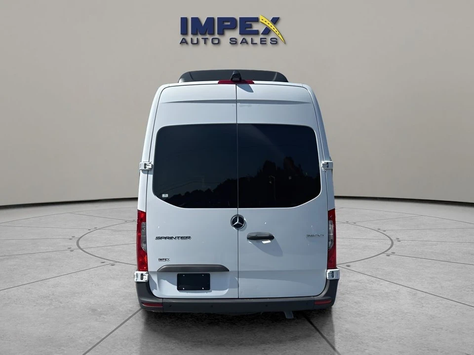 2025 Mercedes-Benz VS30 Sprinter - Image 4 of 12