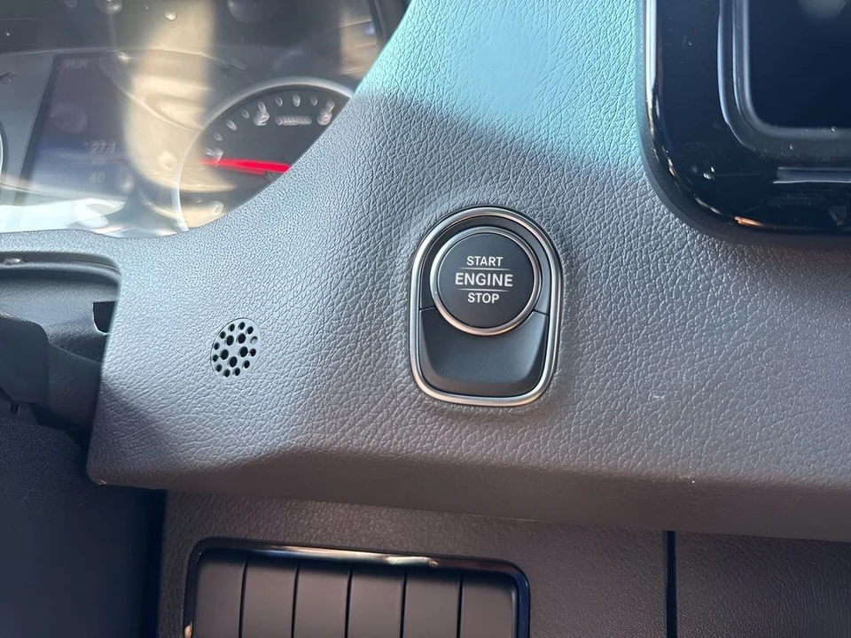 2025 Mercedes-Benz VS30 Sprinter - Image 19 of 21