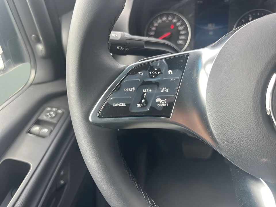 2025 Mercedes-Benz VS30 Sprinter - Image 14 of 21