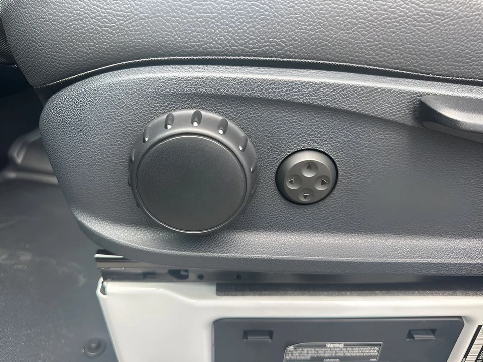 2025 Mercedes-Benz VS30 Sprinter - Image 10 of 21