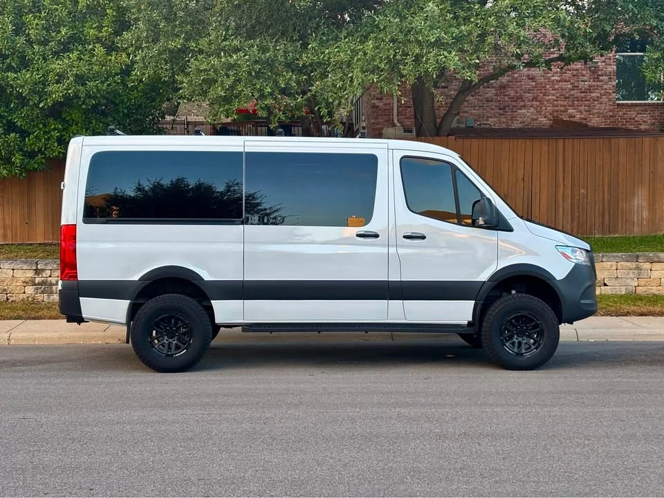 2025 Mercedes-Benz VS30 Sprinter - Image 4 of 14