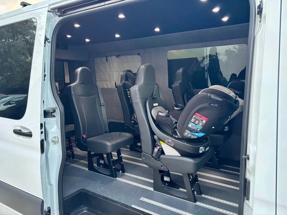 2025 Mercedes-Benz VS30 Sprinter - Image 9 of 14