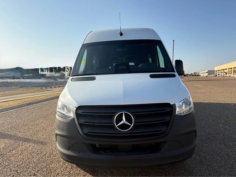 2025 Mercedes-Benz VS30 Sprinter - Image 5 of 12