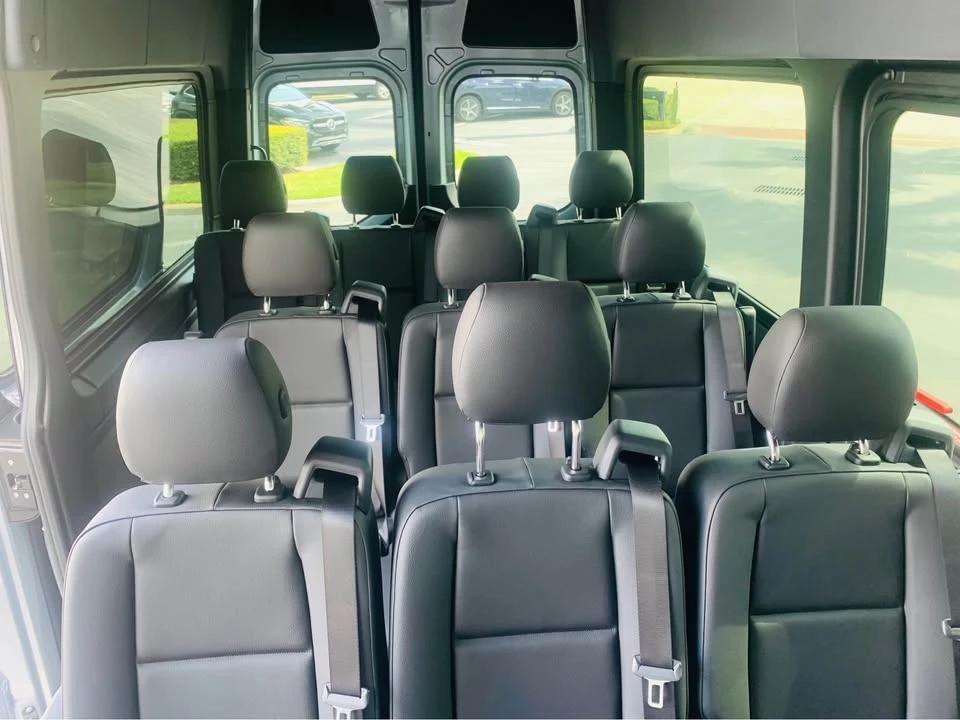 2025 Mercedes-Benz VS30 Sprinter - Image 2 of 8